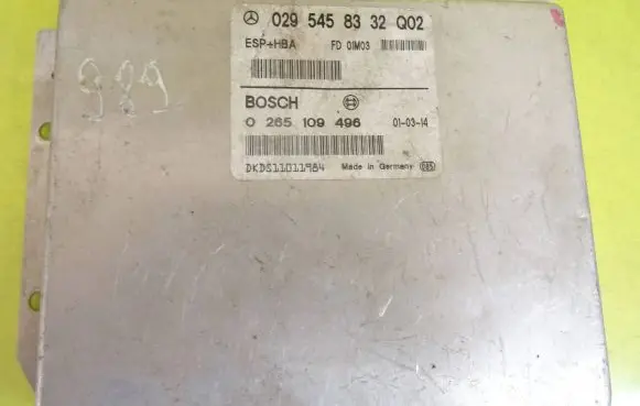 Mercedes-Benz A W168 ESP (stability system) control unit 0265109496 0295458332Q02