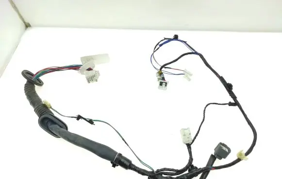Subaru Forester SH Front door wiring loom 81821SC080