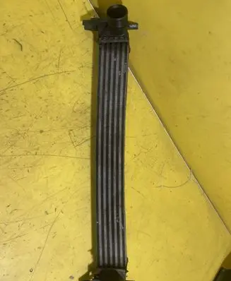 Seat Ibiza IV (6J,6P) Intercooler radiator 6R0145805