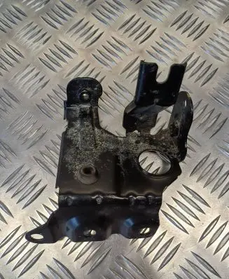 Alfa Romeo Giulietta Other engine bay part A611