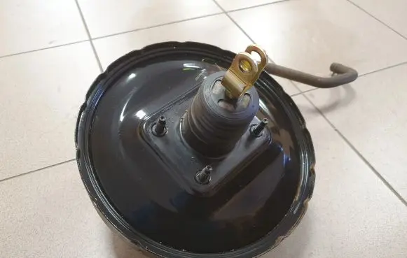 Mitsubishi Outlander Brake booster 06107T