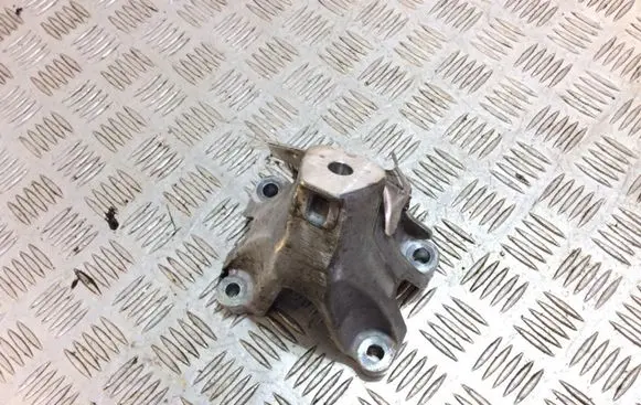 Audi Q5 SQ5 Engine mounting bracket 8K0199307BH