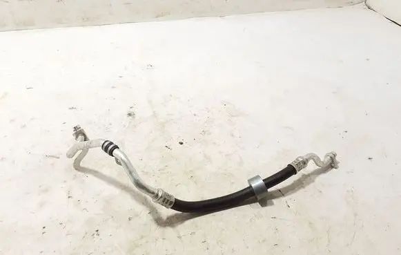 Dacia Duster Air conditioning (A/C) pipe/hose 924B04020R