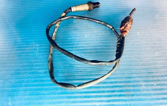 Volkswagen PASSAT B6 Lambda probe sensor 06F906262 0258006778