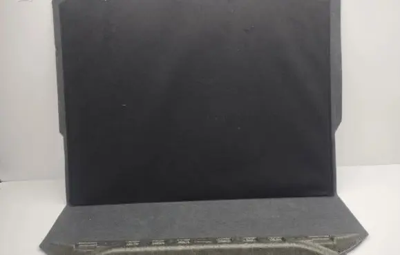 Trunk/boot floor carpet liner