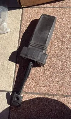 Audi Q3 8U Rear door check strap stopper 8U0839249C