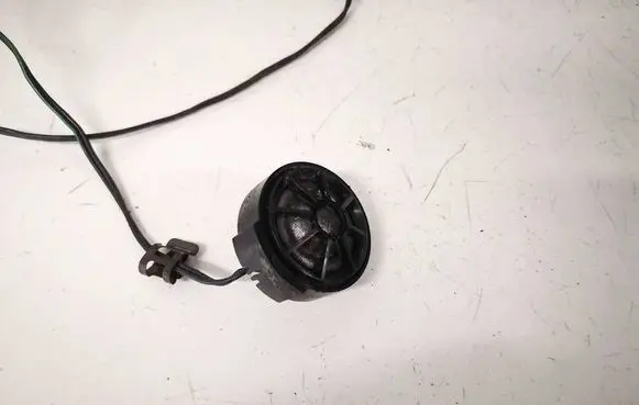 Audi A4 S4 B5 8D Front door speaker 8d0035399