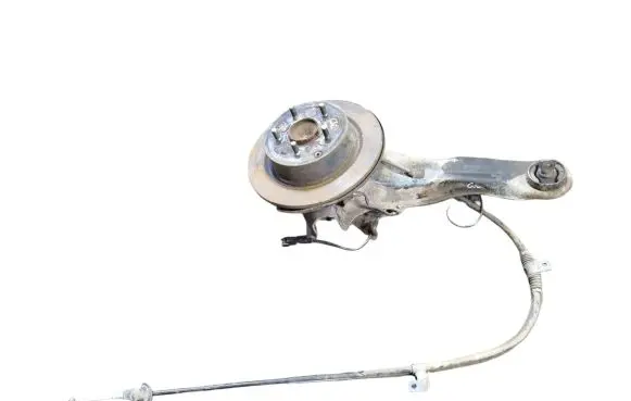 Rear wheel hub
