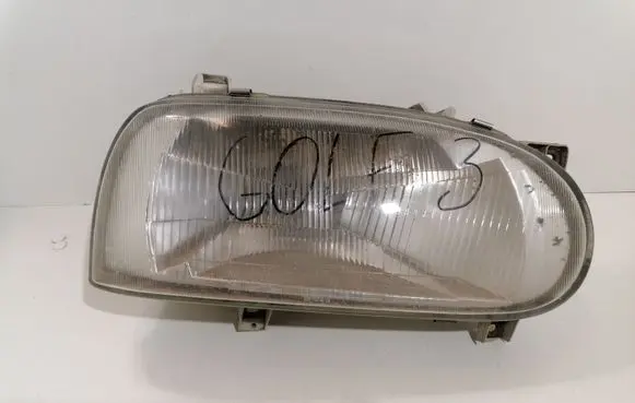 Volkswagen Golf III Headlight/headlamp 18474R