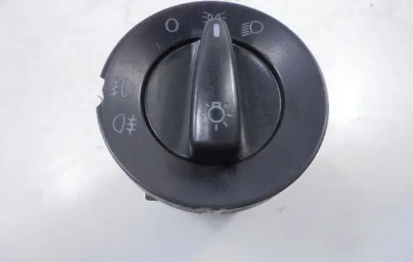 Skoda Octavia Mk1 (1U) Light switch 3B0941531C