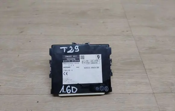 Toyota Avensis T270 Other devices 89990-05090