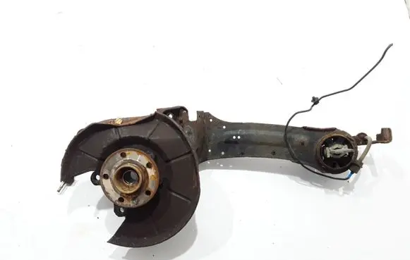 Volvo XC70 Rear wheel hub 31406303