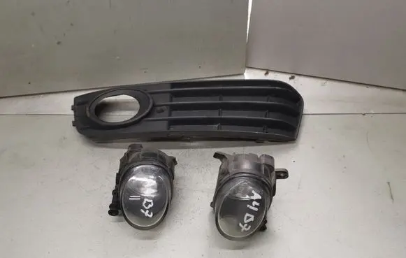 Audi A4 S4 B8 8K Fog light set 8K0807681A 8T0941700 8T0941699