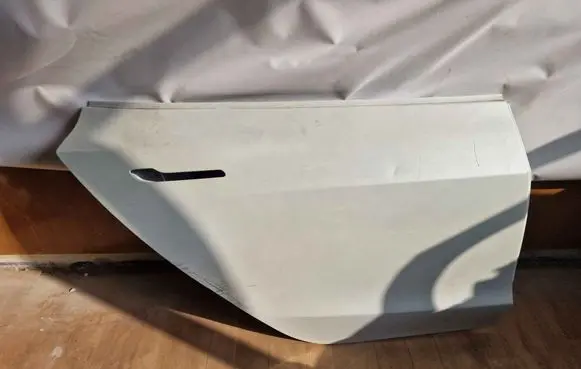 Rear door