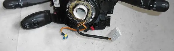 Peugeot 208 I Wiper turn signal indicator stalk/switch 98081769ZD