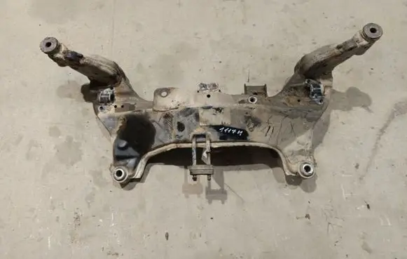 Nissan Primera Rear subframe 