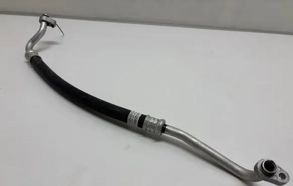 Toyota RAV 4 (XA40) Air conditioning (A/C) pipe/hose 