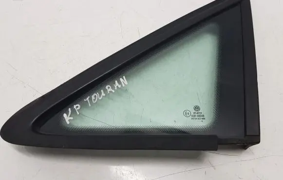 Volkswagen Touran I Front triangle window/glass 1T0845411