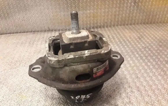 Land Rover Range Rover Sport L320 Engine mount bracket KKB500441G