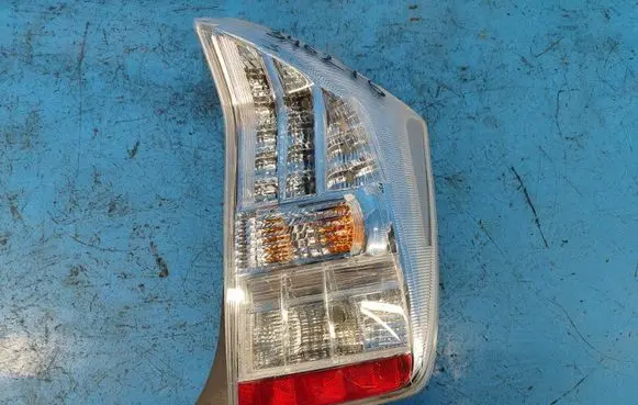 Toyota Prius (XW30) Boot/trunk interior light 8155147121