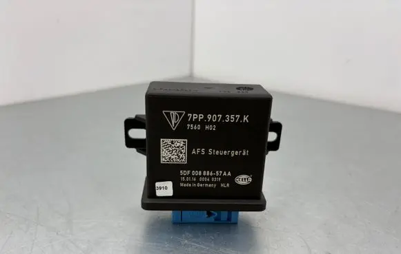 Porsche Macan (95B) Light module LCM 7PP907357K