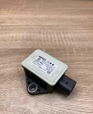 Audi A4 S4 B8 8K ESP acceleration yaw rate sensor 8K0907637A 0265005667