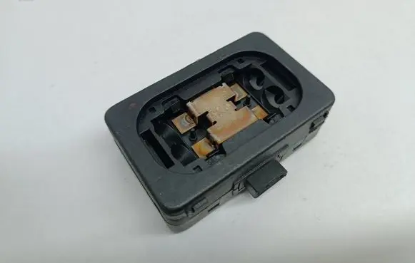 Mercedes-Benz S W220 Rain sensor 2108205710 00600000 A2108205710
