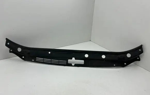 KIA Carens II Wiper trim 863611D050