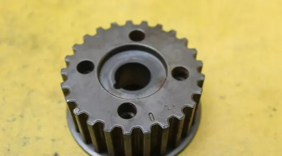 Iveco Daily 4th gen Camshaft pulley/ VANOS 