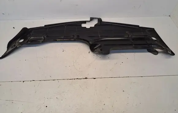 Toyota Prius (NHW20) Radiator trim 5328947010 5328947020
