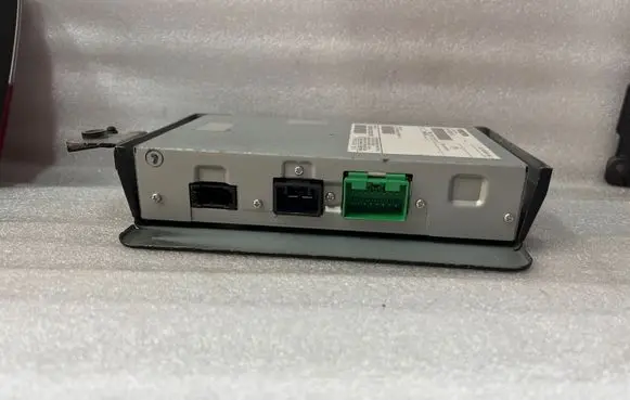 Volvo V40 Cross country Sound amplifier 31384099