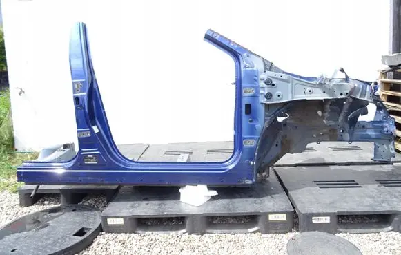 Nissan X-Trail T33 Front quarter panel 