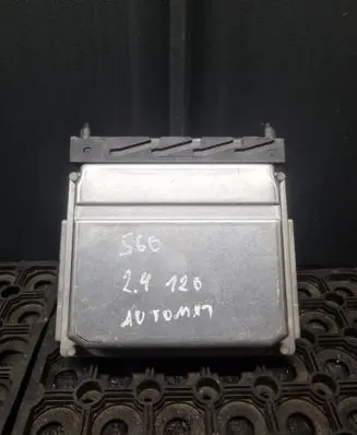 Volvo S60 Engine control unit/module 08677708A 28SA5360 0281010319