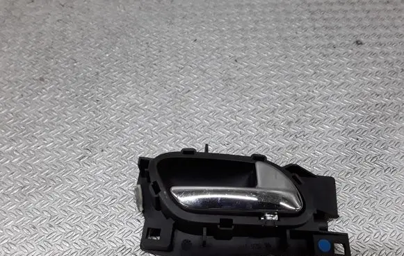 Peugeot 407 Front door interior handle 100127386