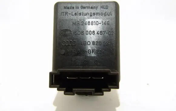 Audi A6 S6 C5 4B Heater blower fan relay 4B0820521
