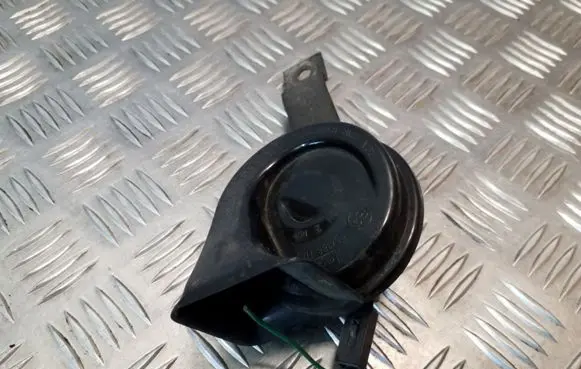 Nissan Primera Horn signal E9703881157