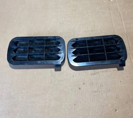 SsangYong Chairman W Quarter panel pressure vent 7977011000