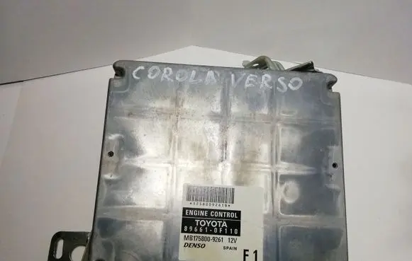 Toyota Corolla Verso AR10 Engine control unit/module 896610F110 MB1758009261