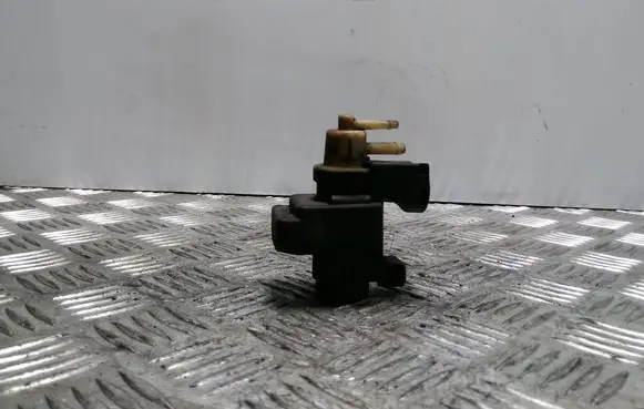 Renault Scenic II - Grand scenic II Vacuum valve 8200486264