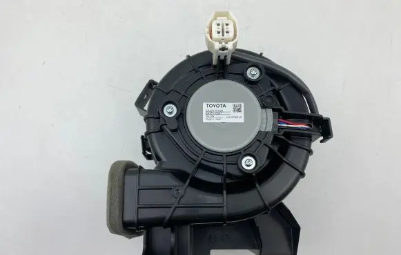 Toyota Prius Prime Hybrid/electric vehicle battery fan G923047090 1612000320 BASF510B07