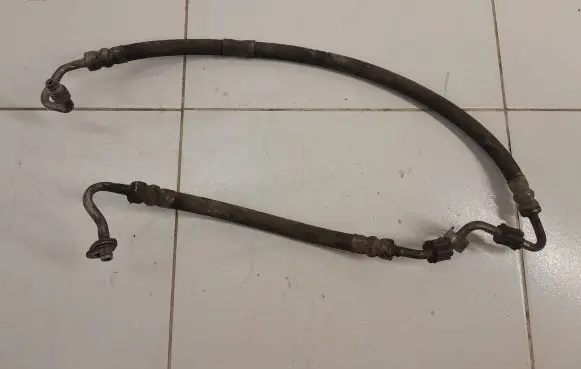 Mercedes-Benz C W204 Power steering hose/pipe/line NOCODE