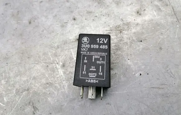 Skoda Superb B5 (3U) Other relay 3U0959485