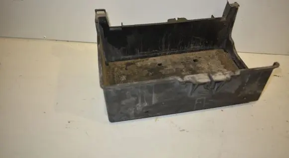 Ford Mondeo Mk III Battery box tray 1S7T10757BE
