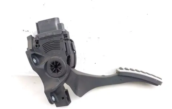 Volvo S60 Accelerator throttle pedal 31329371