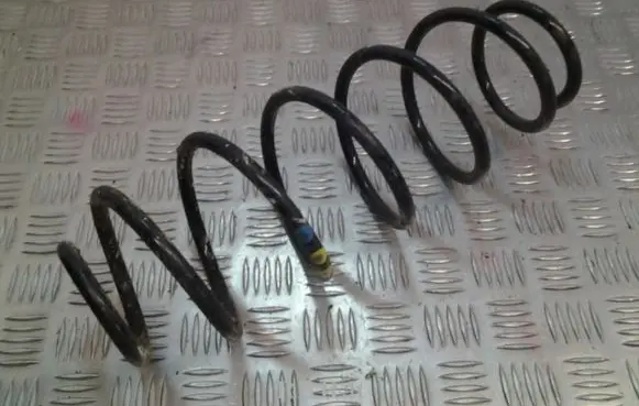 Alfa Romeo Giulietta Rear coil spring