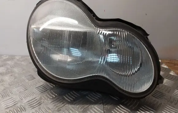 Mercedes-Benz C W203 Headlight/headlamp A2038200261 1307329074