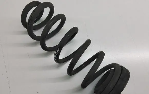 Hyundai Tucson TL Rear coil spring 55350D7CA0