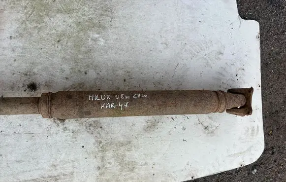 Toyota Hilux (AN10, AN20, AN30) Rear driveshaft/prop shaft