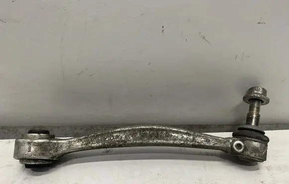 BMW M4 F82 F83 Rear upper control arm/wishbone 2284777