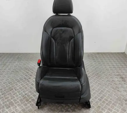 Audi RS Q3 Front driver seat 5Q4881045B 5N0881157